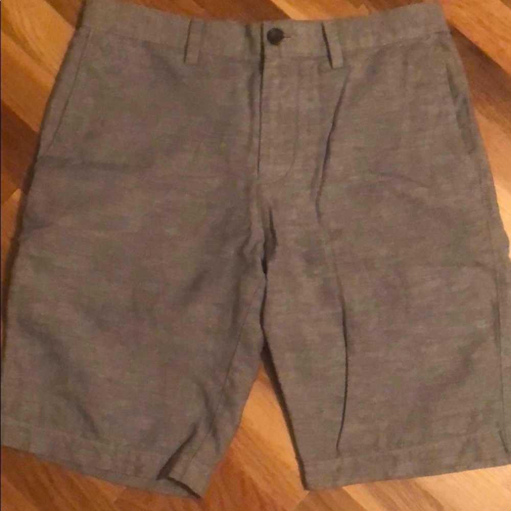 Banana Republic Linen Shorts • Size 30• Blue/Gray